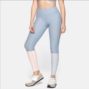 Outdoor voices warmup legging 7/8 dipped